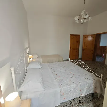 Σπίτι διακοπών Dimora Sciroccu E Tramuntana *